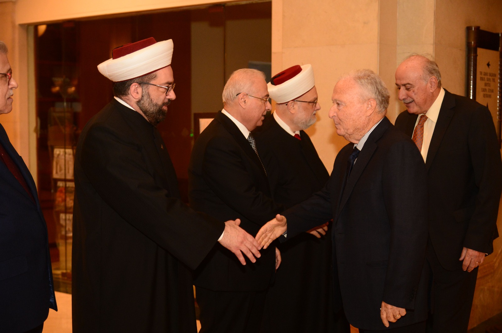 المركز الإسلامي يقيم إفطاره الرمضاني السنوي في فندق فينيسيا