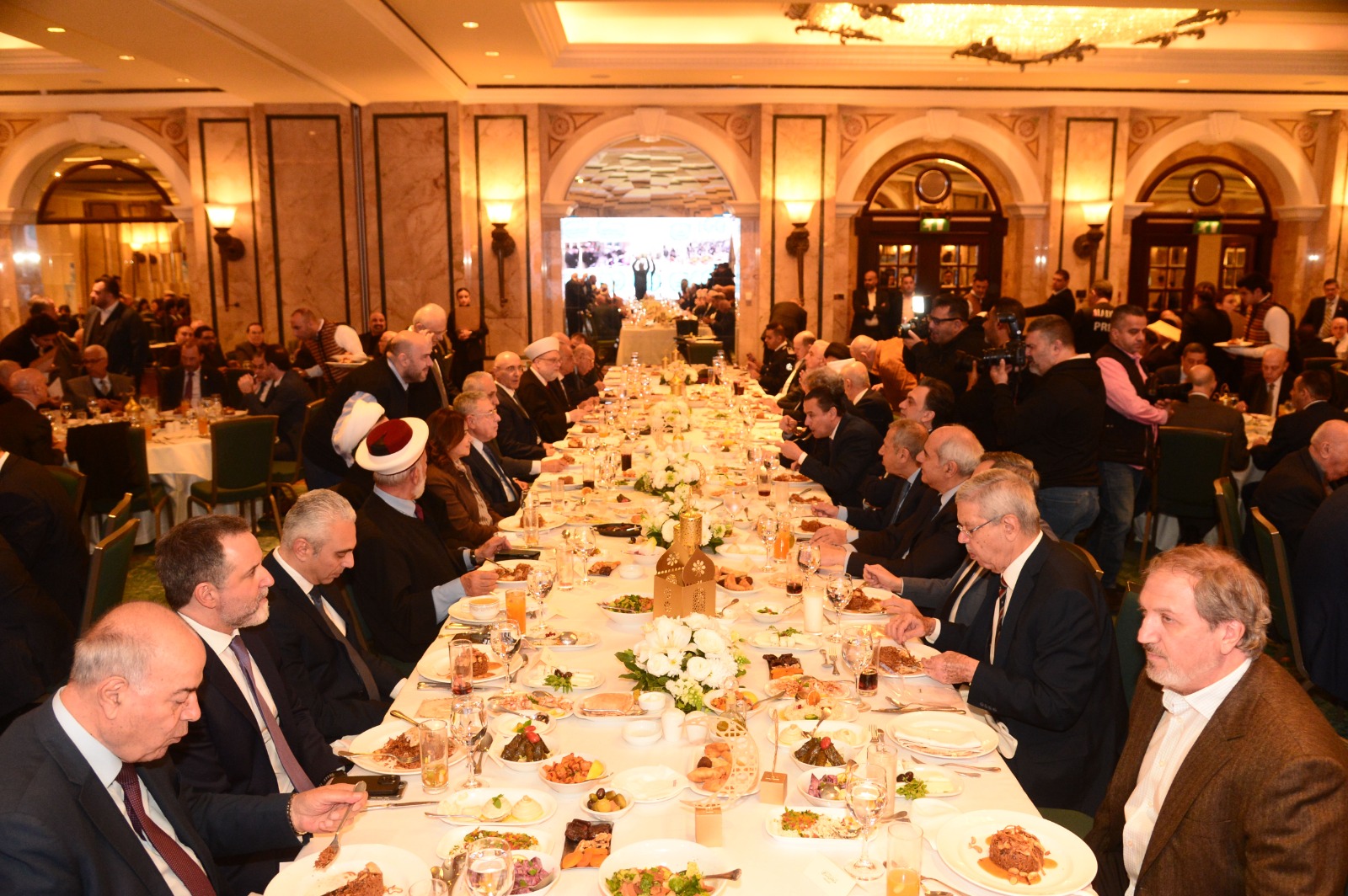 المركز الإسلامي يقيم إفطاره الرمضاني السنوي في فندق فينيسيا