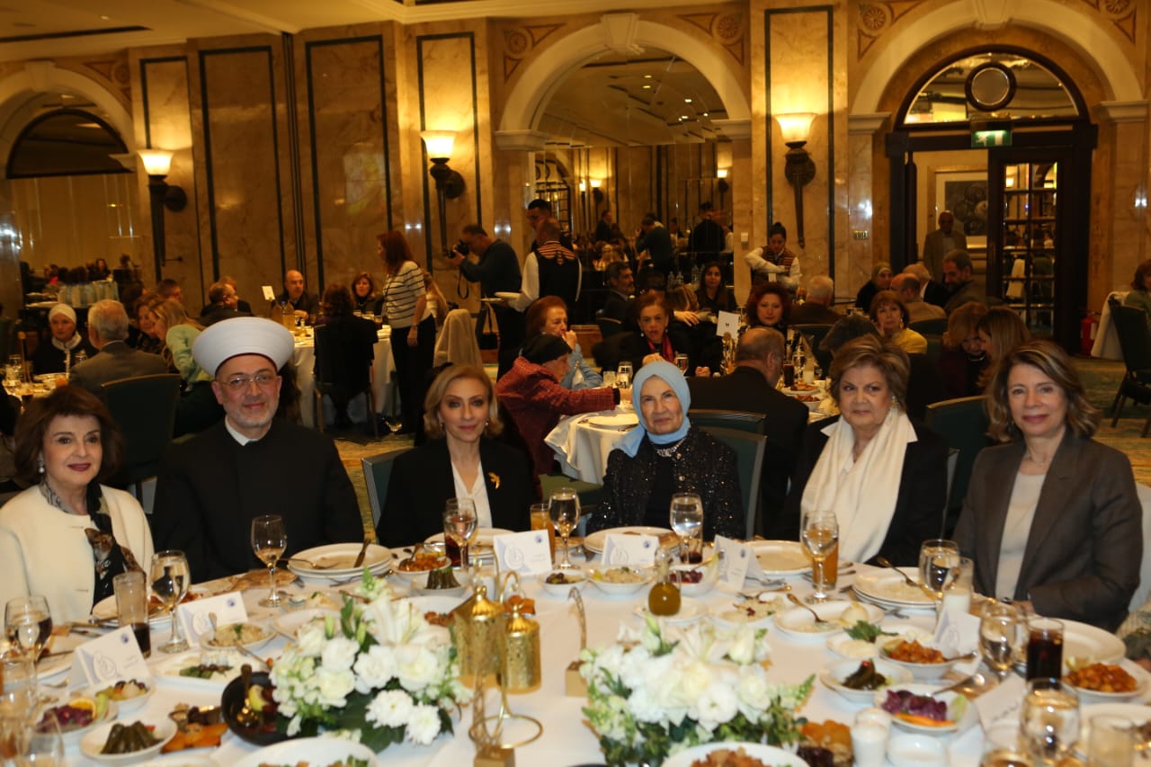 بالصور:الإفطار السنوي لجمعية العناية بالطفل والأم