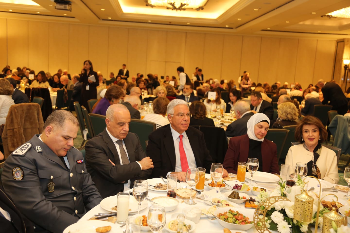 بالصور:الإفطار السنوي لجمعية العناية بالطفل والأم