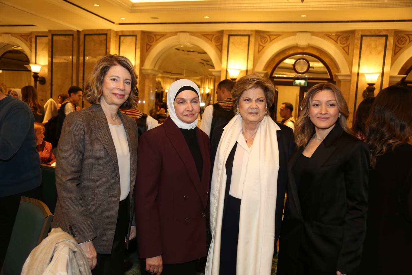 بالصور:الإفطار السنوي لجمعية العناية بالطفل والأم