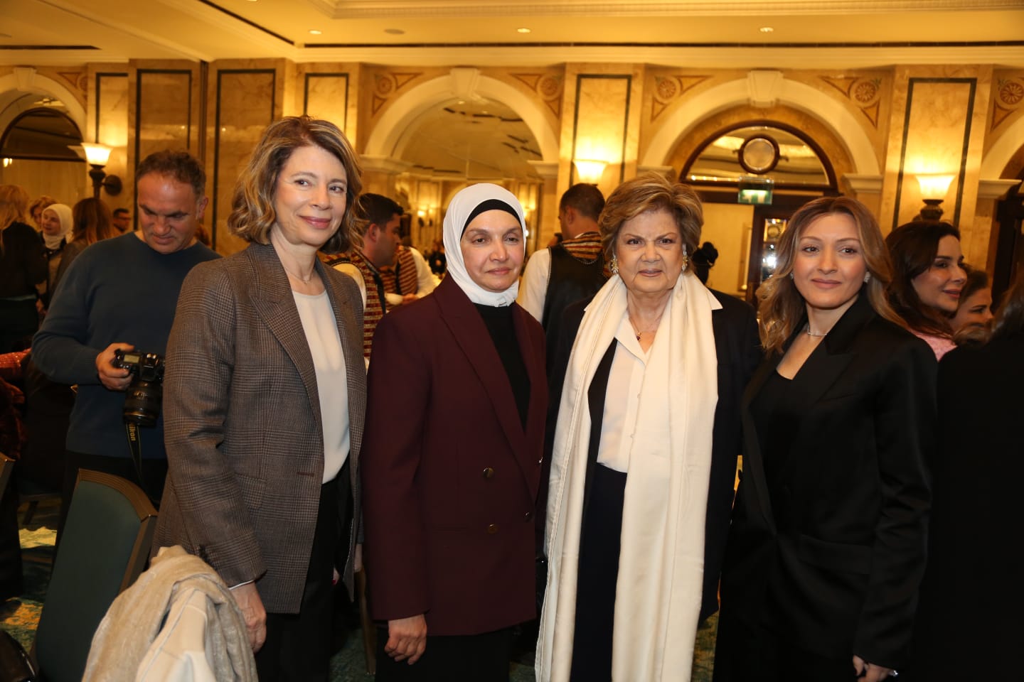 بالصور:الإفطار السنوي لجمعية العناية بالطفل والأم