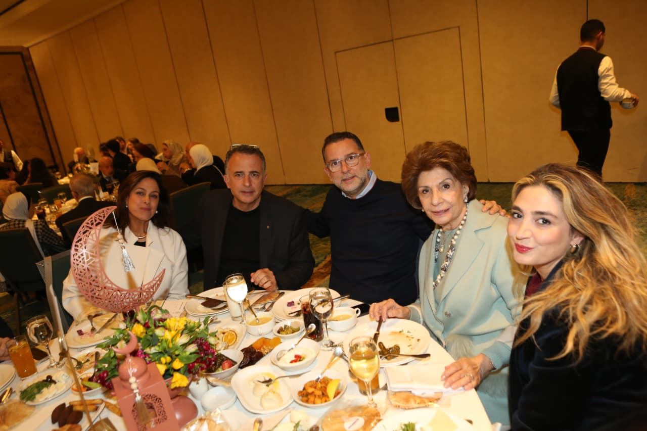 الافطار السنوي لجامعة آل سنو...