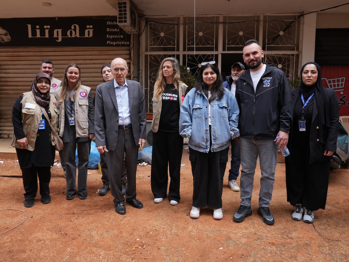 مهنا يجول مستطلغا مراكز عامل المتضررة في الضاحية الجنوبية 