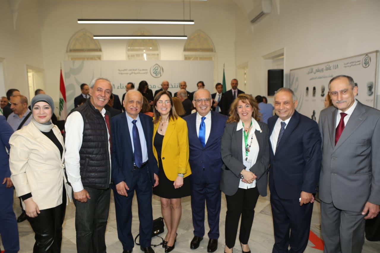 انتخاب مجلس أمناء جديد لجمعيّة المقاصد في بيروت بحضور رسمي وسياسي واسع...