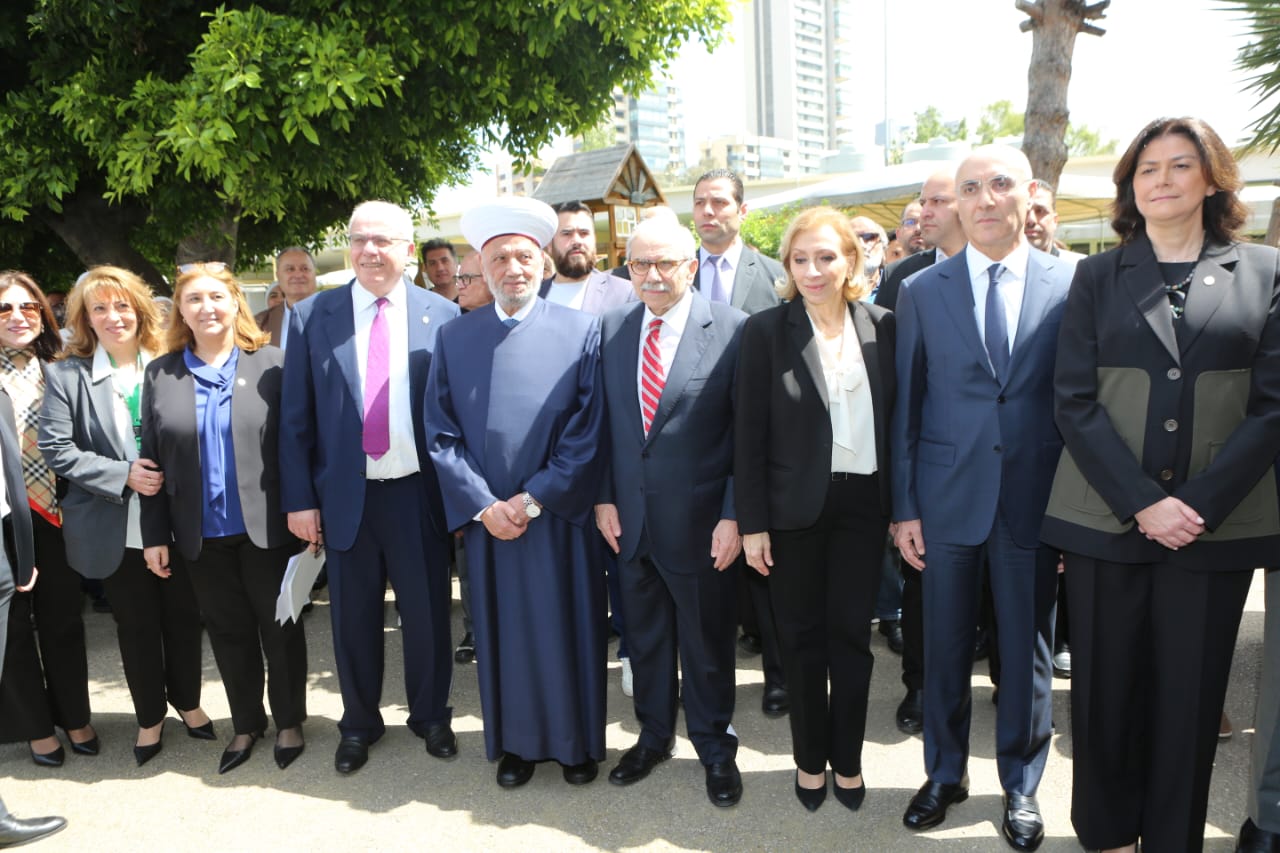 انتخاب مجلس أمناء جديد لجمعيّة المقاصد في بيروت بحضور رسمي وسياسي واسع...