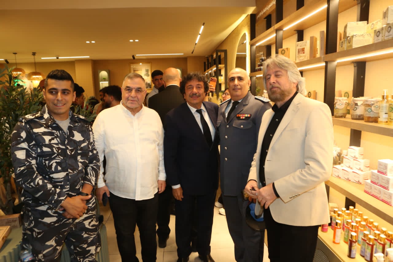 عطر لبنان يجمع سفراء العالم في بيروت… من خان الصابون إلى قصور الملوك
